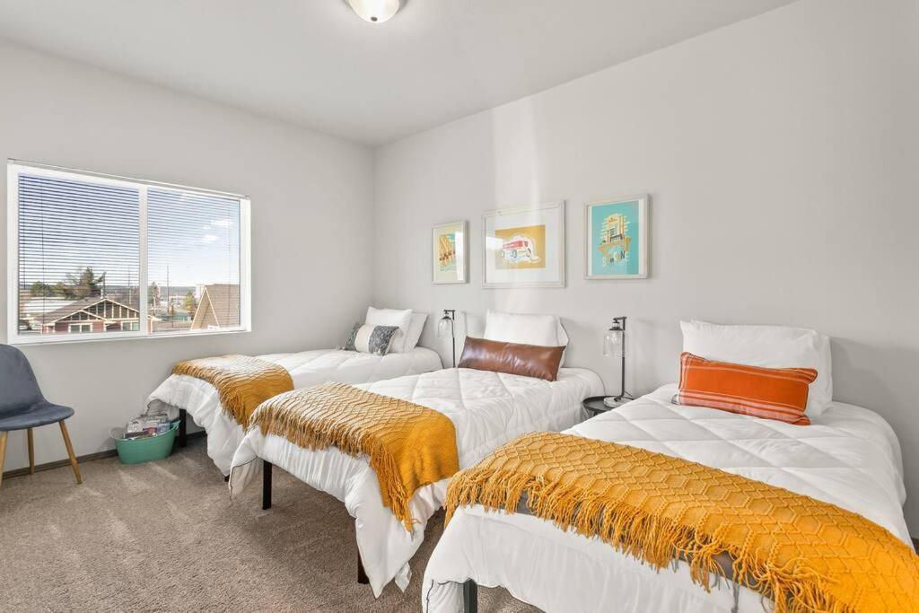 New 2 Bed 2 Bath Near Perry District And Dt Appartement Spokane Buitenkant foto